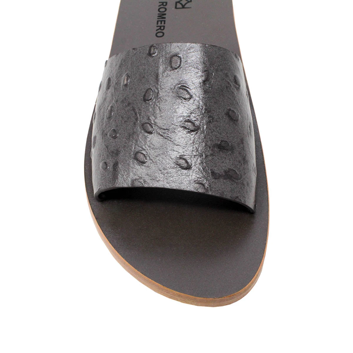ALMA - Acero Regina Romero Resort Zapato Sandalia De Piso Para Dama En Piel 6 ALMA - Acero Regina Romero Resort Zapato Sandalia De Piso Para Dama En Piel - Imagen 6