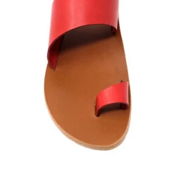 AMAYA - Rojo Regina Romero Resort Zapato Sandalia De Piso Para Dama En Piel -Ofertas Pasos Y Bolsos Tienda Regina Romero Resort Sandalia Amaya Piel Rojo 4 11bae580 5860 420e 83e1 c3c2003256f2