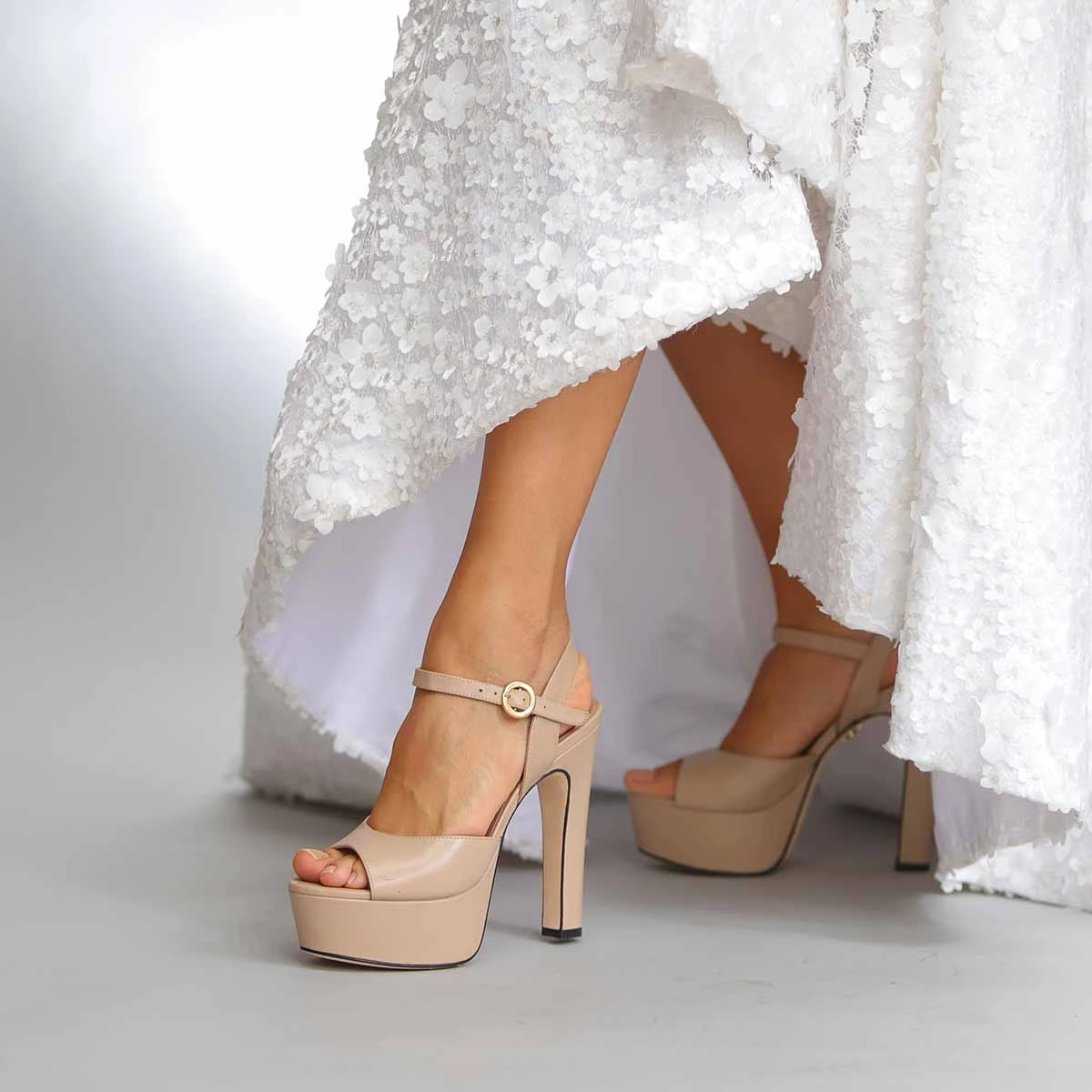 SABRINA 135 - Beige Regina Romero Zapato Sandalia Plataforma Tacon Alto Para Dama En Piel 2 SABRINA 135 - Beige Regina Romero Zapato Sandalia Plataforma Tacon Alto Para Dama En Piel - Imagen 2