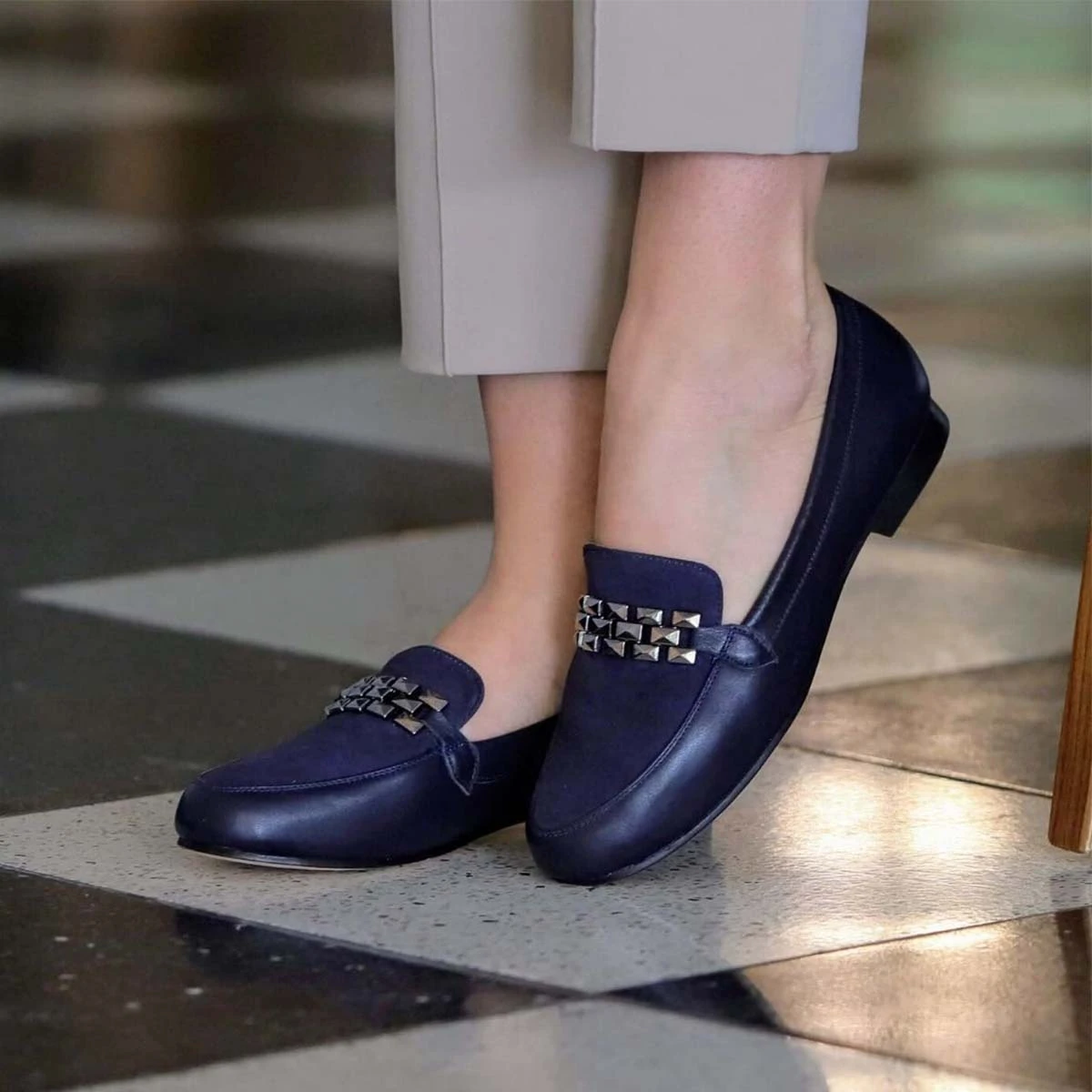 CARINA - Marino Regina Romero Zapato Mocasin De Piso Para Dama En Piel 2 CARINA - Marino Regina Romero Zapato Mocasin De Piso Para Dama En Piel - Imagen 2