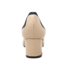 MASHA 40 - Beige Regina Romero Zapato Bostoniano Tacon Bajo Para Dama En Piel -Ofertas Pasos Y Bolsos Tienda Regina Romero Zapato Tacon Bajo Masha Piel Beige y Negro 2 c8406254 35d7 463c 8392 1c9508dafc3a