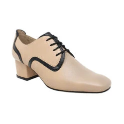 MASHA 40 - Beige Regina Romero Zapato Bostoniano Tacon Bajo Para Dama En Piel -Ofertas Pasos Y Bolsos Tienda Regina Romero Zapato Tacon Bajo Masha Piel Beige y Negro 3 a356fe87 b60a 4eec 8e7d e75d156a4940