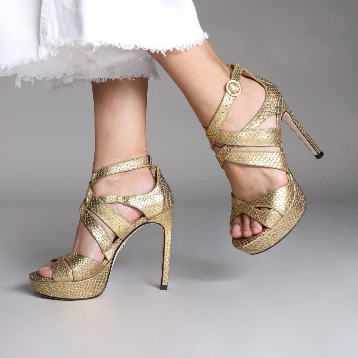 JANIS 125 - Oro Regina Romero Zapato Sandalia Plataforma Tacon Alto Para Dama En Piel - Imagen 2