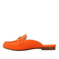 CINDY - Mandarina Regina Romero Zapato Flat Mule De Piso Para Dama En Piel 11 CINDY - Mandarina Regina Romero Zapato Flat Mule De Piso Para Dama En Piel -Ofertas Pasos Y Bolsos Tienda Regina Romero Zapato Mule Cindy Piel Mandarina 3 dfca793f 74da 4edc bbc2 4f2132353ab3