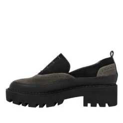 REESE 45 - Negro Regina Romero Zapato Bostoniano Urbano Sport Para Dama En Piel -Ofertas Pasos Y Bolsos Tienda Regina Romero Zapato Urbano Reese Piel Mix Negro 3 6f72bc80 0163 4f39 b592 6677c7c72471