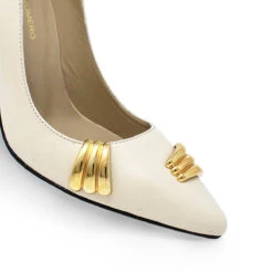 RENI 105 - Latte Regina Romero Zapato Zapatilla Tacon Alto Para Dama En Piel -Ofertas Pasos Y Bolsos Tienda Regina Romero zapatilla pump Reni charol latte piel 6