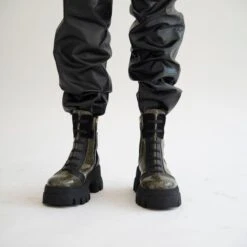 ROCIO 65 - Negro Y Khaki Regina Romero Zapato Bota Botin Urbano Para Dama En Piel -Ofertas Pasos Y Bolsos Tienda Regina Romero zapato bota botin urbano Rocio 65 khaki negro charol piel 7