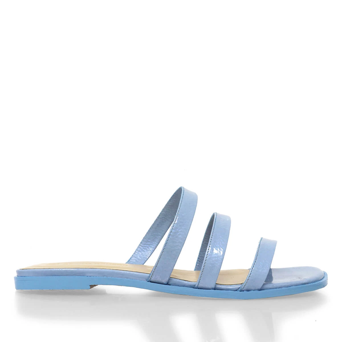 CILIA - Charol Azul Claro Regina Romero Zapato Sandalia De Piso Para Dama En Piel 1 CILIA - Charol Azul Claro Regina Romero Zapato Sandalia De Piso Para Dama En Piel