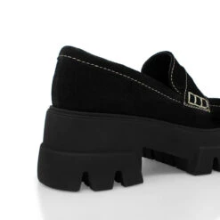 LOVE 65 - Ante Negro Regina Romero Zapato Bostoniano Urbano Sport Para Dama En Piel 14 LOVE 65 - Ante Negro Regina Romero Zapato Bostoniano Urbano Sport Para Dama En Piel -Ofertas Pasos Y Bolsos Tienda Regina Romero zapato mocasin plataforma Love ante negro 6