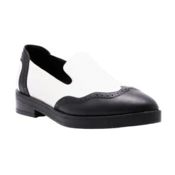ISABEL 35 - Blanco Y Negro Regina Romero Zapato Mocasin Urbano Sport Para Dama En Piel 8 ISABEL 35 - Blanco Y Negro Regina Romero Zapato Mocasin Urbano Sport Para Dama En Piel -Ofertas Pasos Y Bolsos Tienda reginaromero zapato mocasin Isabel blanco negro piel 3cuartos 0252ae87 590b 4fd6 bff3 b204cdd2b942